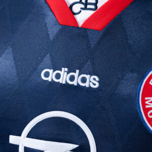 Bayern Munich 1997/99 Away Long Sleeve Retro Jersey – Vintage Replica Football S