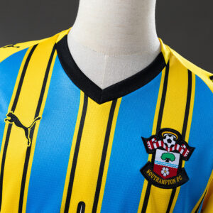 Southampton 25/26 Away Jersey – Replica Football Soccer Shirt – S–XXL