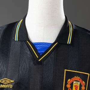 Manchester United 1993/94 Away Long Sleeve Retro Jersey – Classic Football Shirt