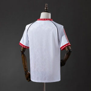 Manchester United 1991 Away (Reprint) Retro Jersey – Classic Football Shirt – S–