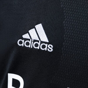 Real Madrid 2001/02 Away Retro Jersey – Vintage Replica Football Soccer Shirt –