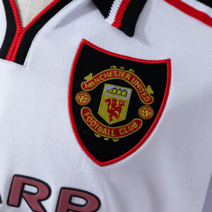 Manchester United 1998/99 Away Long Sleeve Retro Jersey – Classic Football Shirt
