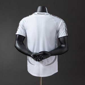 Real Madrid 2006/07 Player Version Retro Home Jersey – Vintage Replica Football