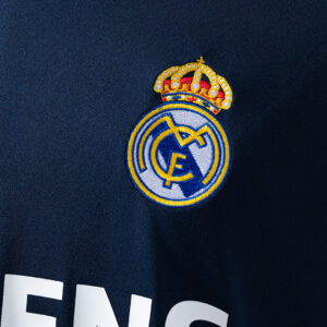 Real Madrid 2004/05 Away Retro Jersey – Vintage Replica Football Soccer Shirt –