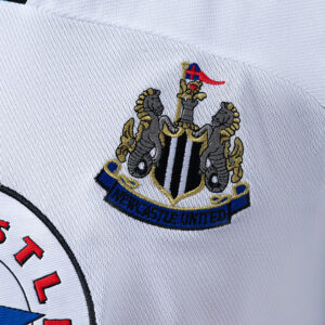 Newcastle United 1999/00 Away Retro Jersey – Classic Football Shirt – S–XXL