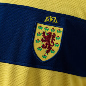 Scotland 2002 Away Retro Jersey – Vintage Replica Football Soccer Shirt – S–XXL