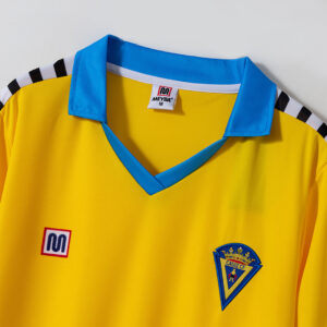 Retro Cádiz CF 1983/84 Home Jersey – Vintage Replica Football Soccer Shirt – Siz