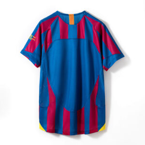 Barcelona 2005/06 Home Retro Jersey – Vintage Replica Football Soccer Shirt – Si