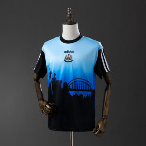 Newcastle United 1996/97 City Edition Retro Jersey – Classic Football Shirt – S–