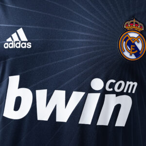 Real Madrid 2010/11 Away Player Version Retro Jersey – Vintage Replica Football