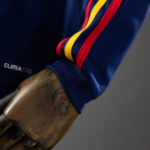 Spain 2010 Away Long Sleeve Retro Jersey – Classic Replica Football Shirt – S–XX