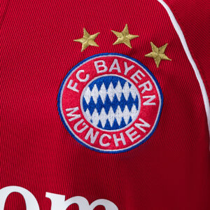 Bayern Munich 2006/07 Home Retro Jersey – Vintage Replica Football Soccer Shirt