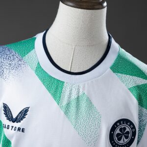 Ireland 2026 Away Kids Kit – Replica Football Soccer Shirt – Size 16–28
