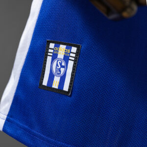 Schalke 04 1998/00 Home Retro Jersey – Replica Football Soccer Shirt – S–XXL