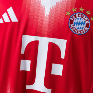 Bayern Munich 25/26 Home Jersey – Replica Football Soccer Shirt – Size S–4XL
