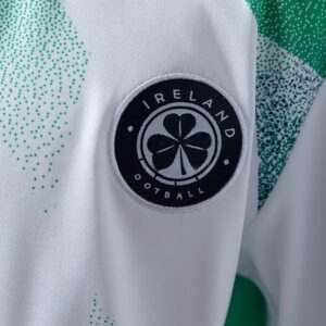 Ireland 2026 Away Kids Kit – Replica Football Soccer Shirt – Size 16–28