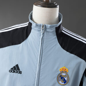 Real Madrid 2004/05 Retro Windbreaker – Replica Football Windbreaker Jacket – S–