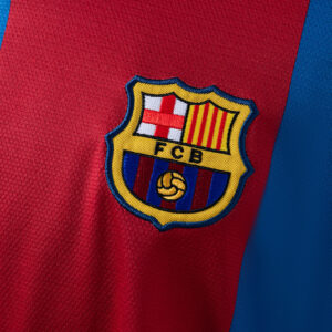 Barcelona 2006/07 Home Retro Jersey – Vintage Replica Football Soccer Shirt – Si