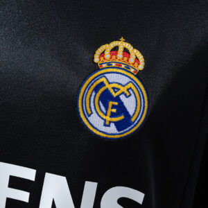 Real Madrid 2004/05 2nd Away Retro Jersey – Vintage Replica Football Soccer Shir