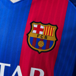 Barcelona 2016/17 Home Retro Jersey – Vintage Replica Football Soccer Shirt – Si