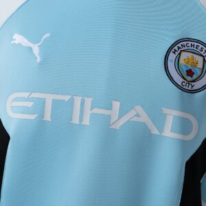 Manchester City 25/26 Long-Sleeved Sweatshirt – Replica Football Soccer Shirt –