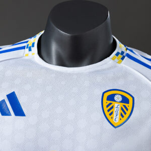 Leeds United 25/26 Player Version Home Jersey – Replica Football Soccer Shirt –