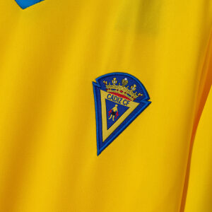 Retro Cádiz CF 1983/84 Home Jersey – Vintage Replica Football Soccer Shirt – Siz