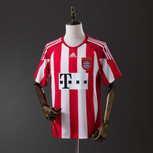 Bayern Munich 2010/11 Home Retro Jersey – Vintage Replica Football Soccer Shirt