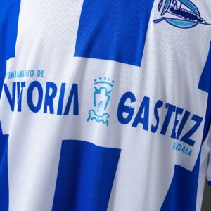 Deportivo Alavés 03_04 Home Retro Jersey – Replica Football Soccer Shirt – S–XXL