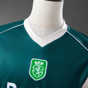 Sporting CP 00/01 Training Retro Jersey – Replica Football Soccer Shirt – S–XXL