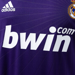 Real Madrid 2010/11 Third Away Player Version Retro Jersey – Vintage Replica Foo
