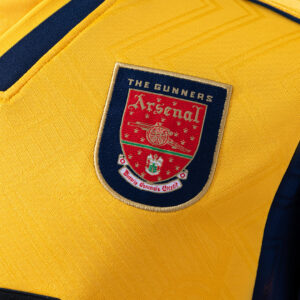 Arsenal 1996/97 Away Long Sleeve Retro Jersey – Replica Football Shirt – S-XXL