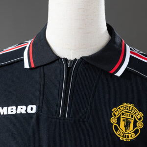 Manchester United 1998/99 Black Retro Jersey – Classic Football Shirt – S–XXL