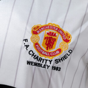 Manchester United 1983 Away Retro Jersey – Classic Football Shirt – S–XXL