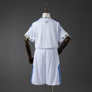 Leeds United 25/26 Home Kids Kit Jersey – Replica Football Soccer Shirt – Size 1