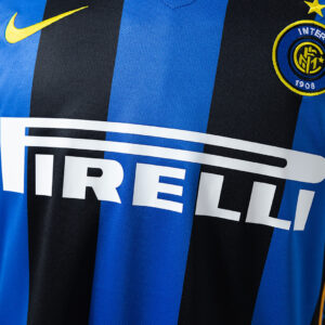 Inter Milan 01/02 Home Retro Jersey – Replica Football Soccer Shirt – S–XXL