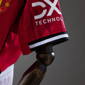 Manchester United 25/26 Home Kids Kit Jersey – Replica Football Soccer Shirt – S