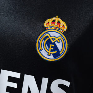 Real Madrid 2004/05 2nd Away Long Sleeve Retro Jersey – Vintage Replica Football