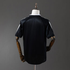 Real Madrid 2004/05 2nd Away Retro Jersey – Vintage Replica Football Soccer Shir