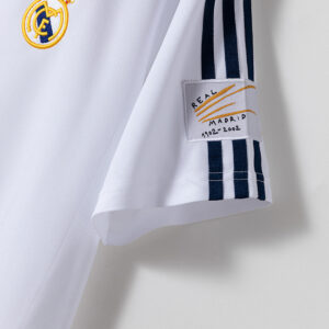 Real Madrid 2001/02 Home (UEFA Champions League) Retro Jersey – Vintage Replica