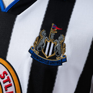 Newcastle United 1999/00 Home Retro Shirt – Classic Football Shirt – S–XXL