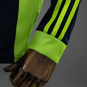 Real Madrid 99_00 Retro GK Long Sleeve Jersey – Replica Football Soccer Shirt –