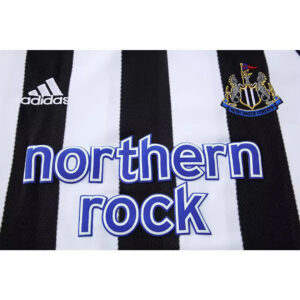 Newcastle United 2003 Home Long Sleeve Retro Jersey – Classic Football Shirt – S