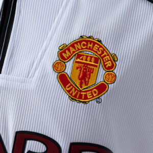 Manchester United 1998/99 White Retro Jersey – Classic Football Shirt – S–XXL