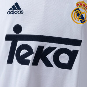 Real Madrid 2000/01 Home Retro Jersey – Vintage Replica Football Soccer Shirt –