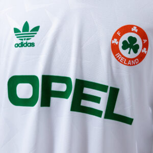 Ireland 1990/92 Away Retro Jersey – Vintage Replica Football Soccer Shirt – S–XX
