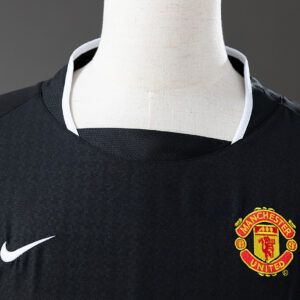 Manchester United 2003/04 Away Retro Jersey – Classic Football Shirt – S–XXL