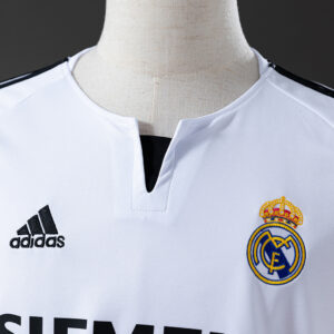 Real Madrid 2003/04 Home Retro Jersey – Vintage Replica Football Soccer Shirt –