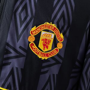M-U 92_94 Retro Windbreaker - Black – Replica Football Soccer Shirt – S–XXL