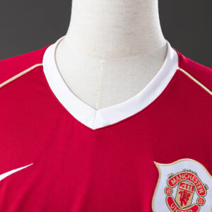 Manchester United 2006/07 Home Long Sleeve Retro Jersey – Classic Football Shirt